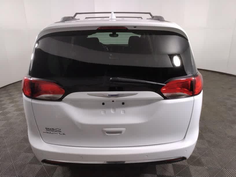 used 2020 Chrysler Pacifica car, priced at $21,500