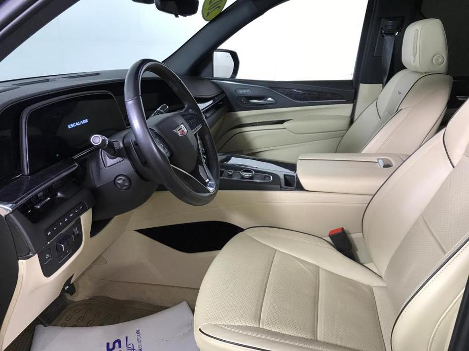 used 2021 Cadillac Escalade car, priced at $68,900