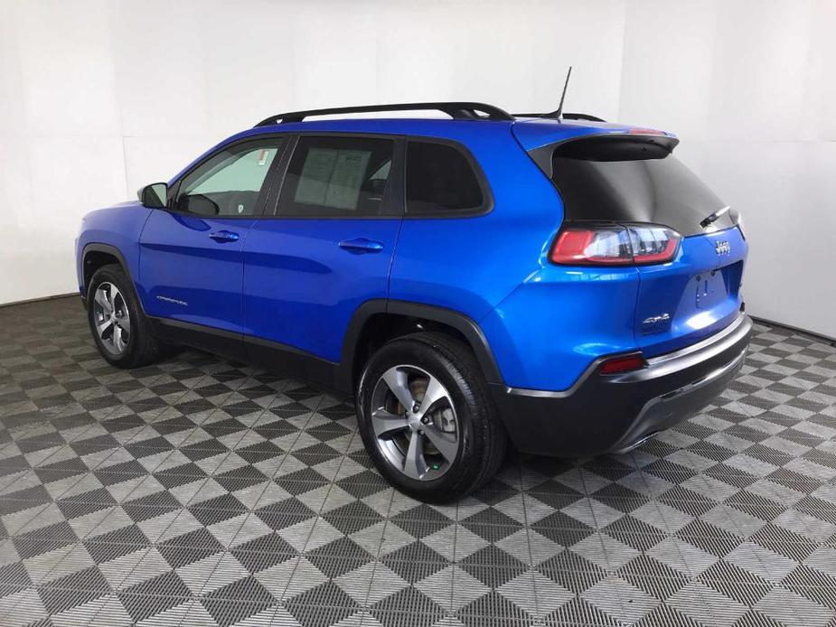 used 2022 Jeep Cherokee car, priced at $29,900