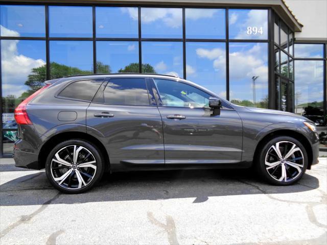 used 2022 Volvo XC60 car, priced at $39,495
