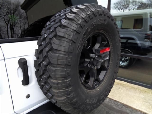 used 2019 Jeep Wrangler Unlimited car, priced at $28,795