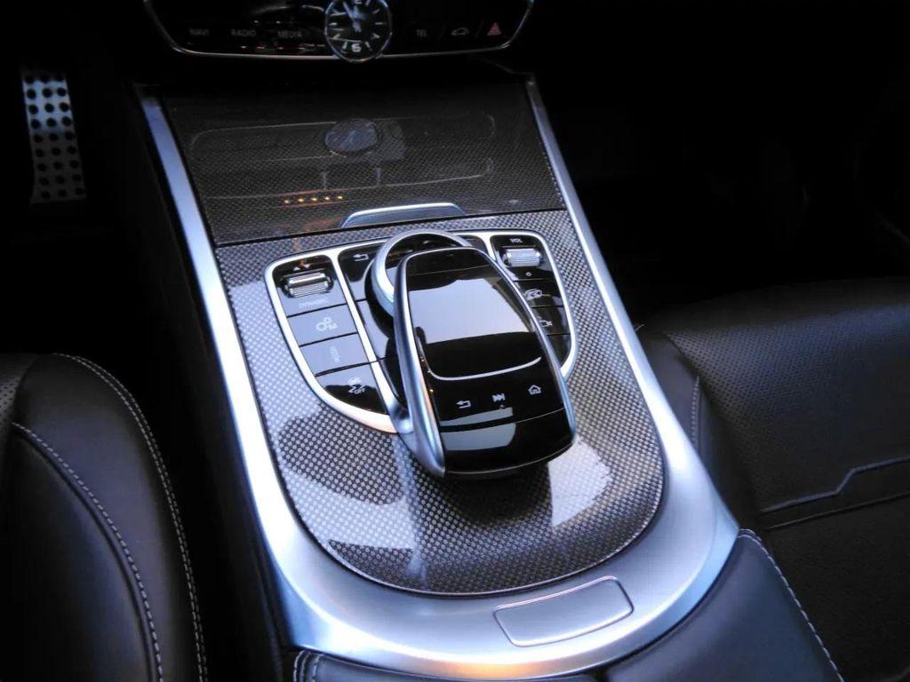 used 2022 Mercedes-Benz AMG G 63 car, priced at $169,995
