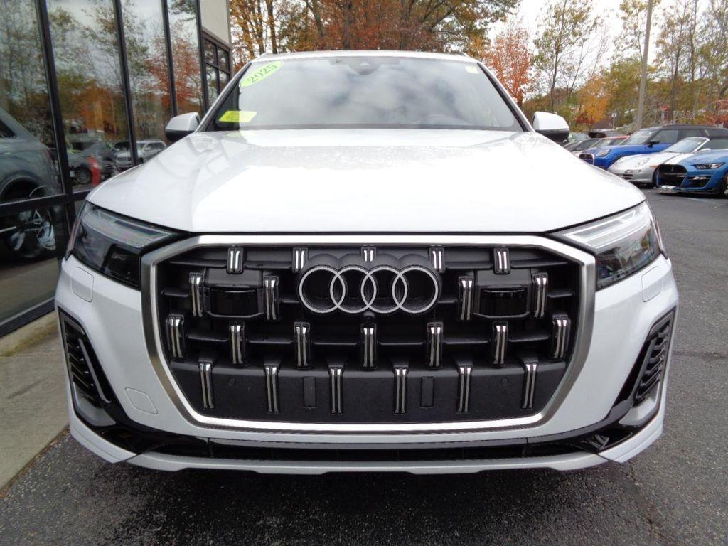 used 2025 Audi Q7 car, priced at $56,995