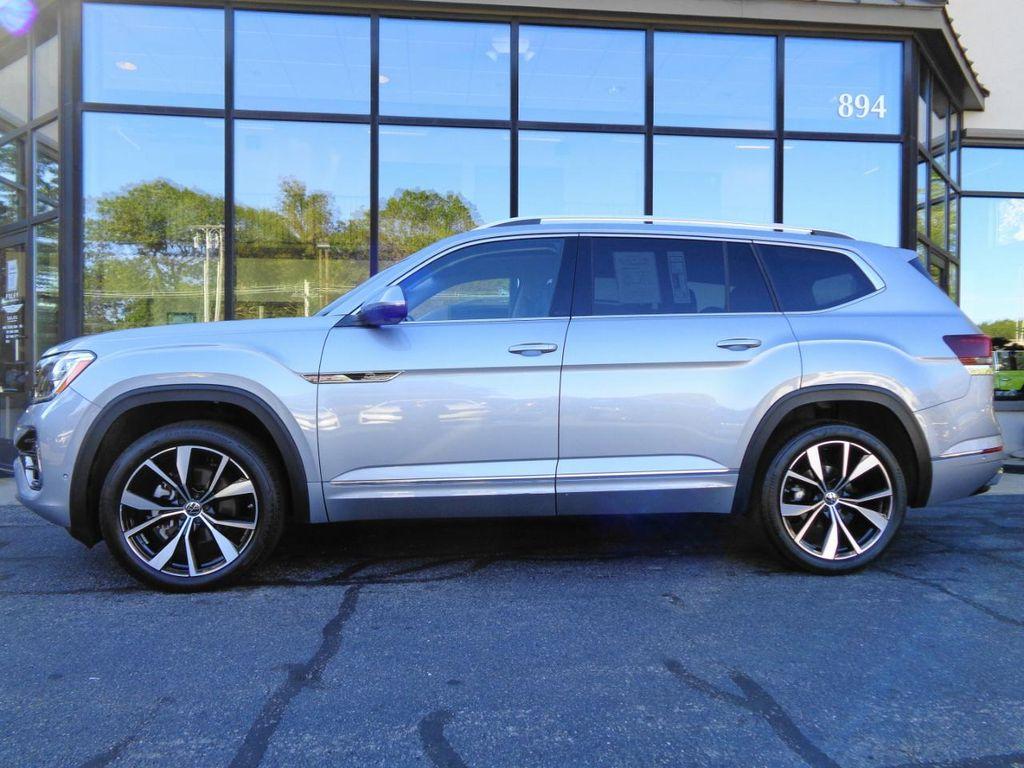used 2024 Volkswagen Atlas car, priced at $41,495