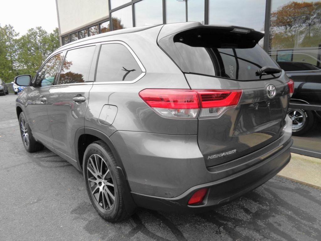 used 2018 Toyota Highlander car, priced at $25,995