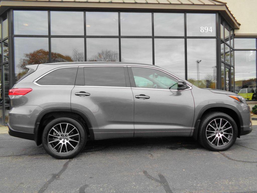used 2018 Toyota Highlander car, priced at $25,995