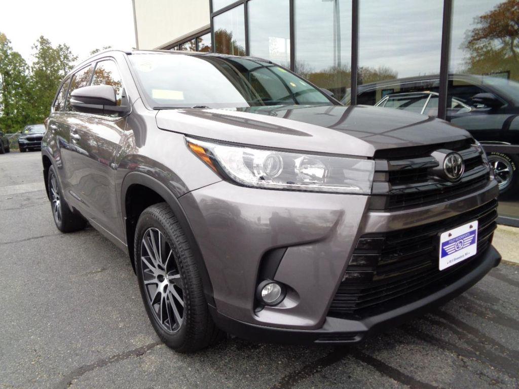 used 2018 Toyota Highlander car, priced at $25,995