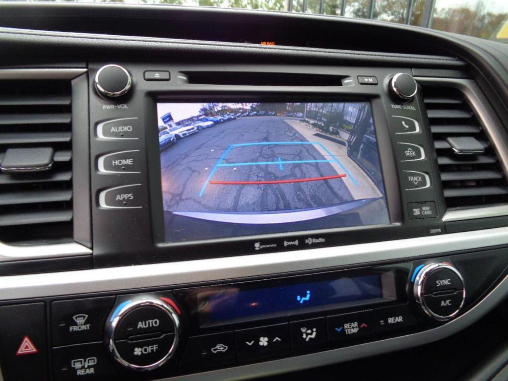 used 2018 Toyota Highlander car, priced at $25,995