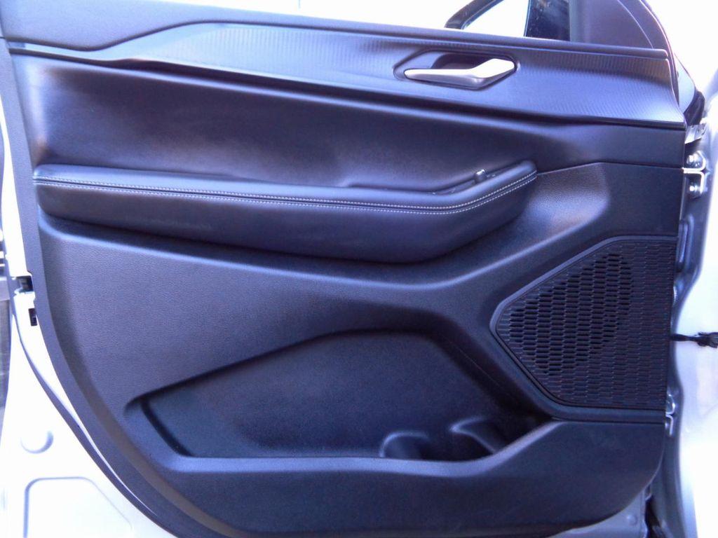 used 2024 Jeep Grand Cherokee L car, priced at $31,595