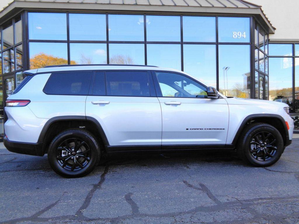 used 2024 Jeep Grand Cherokee L car, priced at $31,595