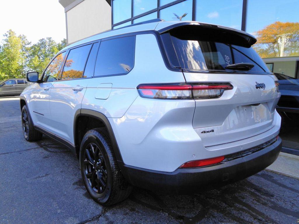 used 2024 Jeep Grand Cherokee L car, priced at $31,595