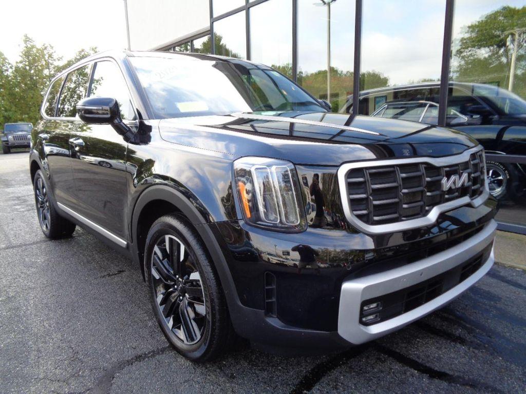 used 2024 Kia Telluride car, priced at $40,595