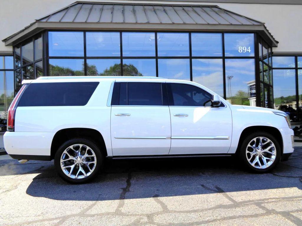 used 2019 Cadillac Escalade ESV car, priced at $46,995