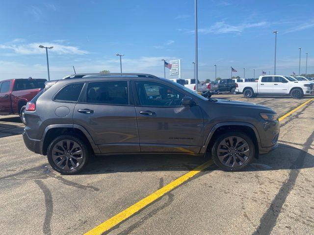 used 2019 Jeep Cherokee car, priced at $20,995