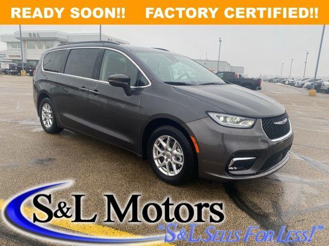 used 2022 Chrysler Pacifica car, priced at $23,995