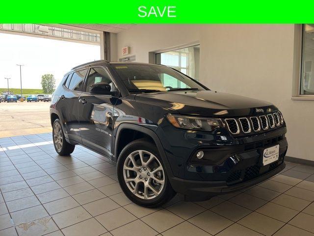 new 2024 Jeep Compass car, priced at $25,495