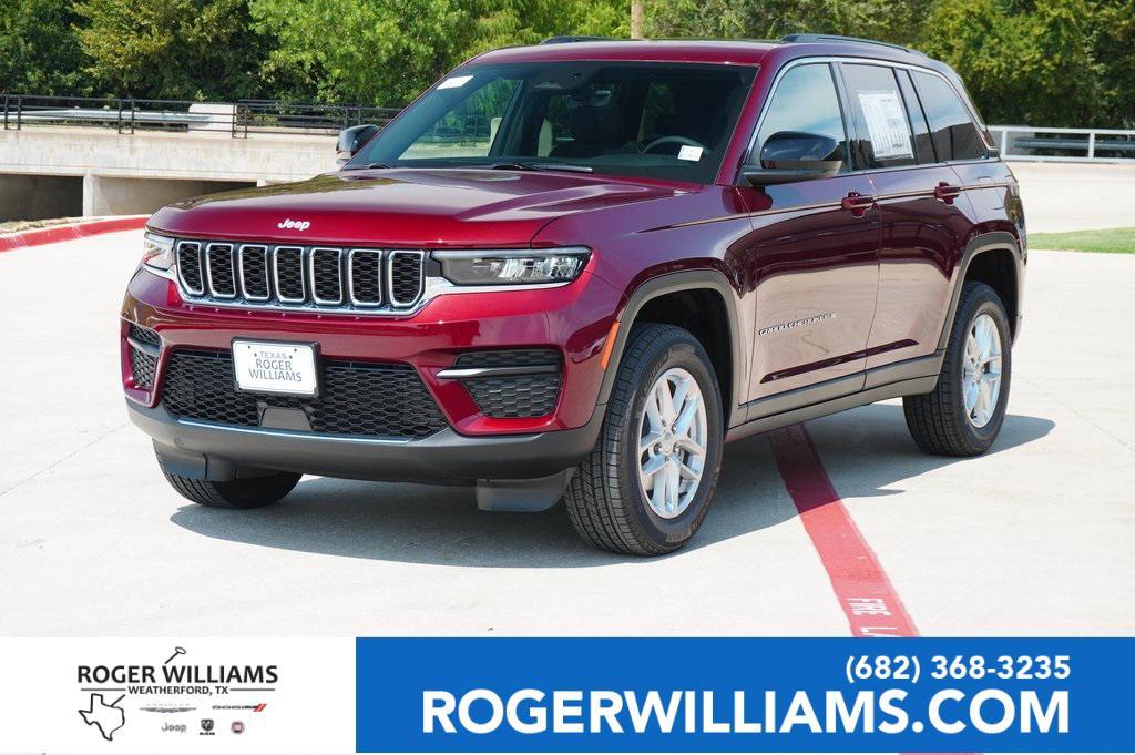 new 2025 Jeep Grand Cherokee car, priced at $38,696