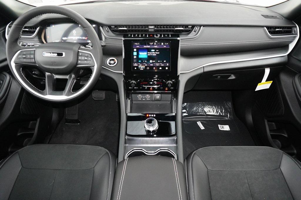 new 2025 Jeep Grand Cherokee L car, priced at $42,734