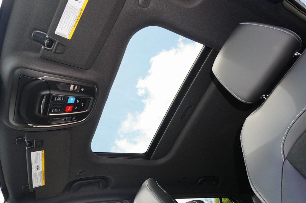 new 2025 Jeep Grand Cherokee L car, priced at $42,734