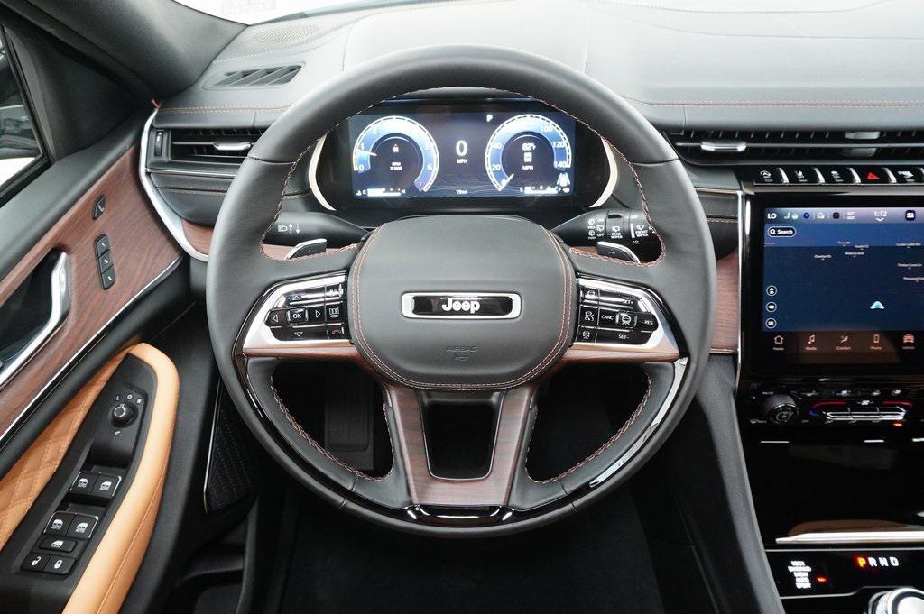 new 2025 Jeep Grand Cherokee L car, priced at $57,850