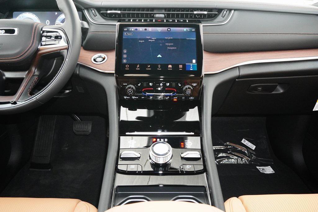 new 2025 Jeep Grand Cherokee L car, priced at $57,850