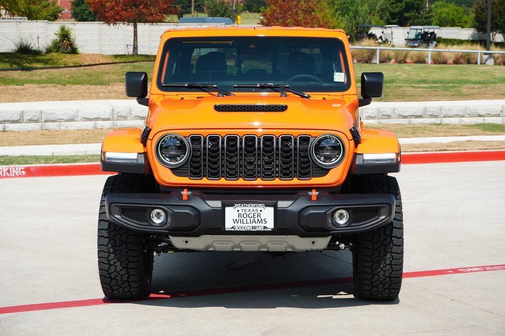 new 2025 Jeep Gladiator car, priced at $48,789