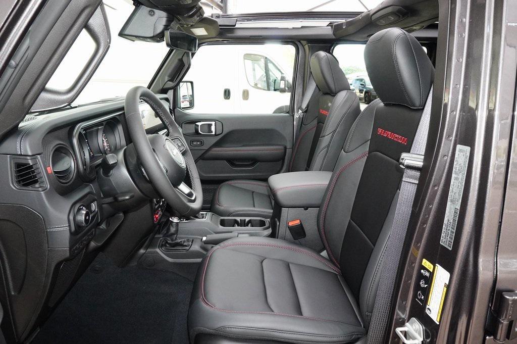 new 2025 Jeep Wrangler car, priced at $73,255