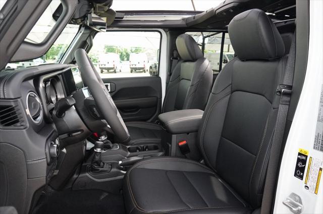 new 2025 Jeep Wrangler car, priced at $53,605