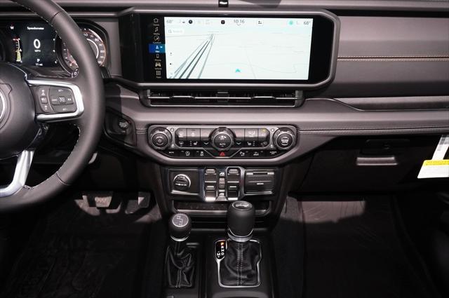 new 2025 Jeep Wrangler car, priced at $53,605