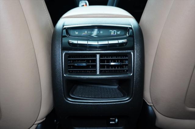 used 2017 Cadillac XT5 car, priced at $26,999