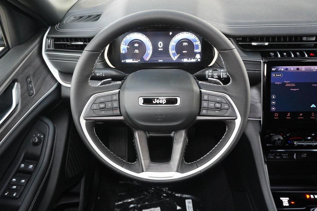 new 2025 Jeep Grand Cherokee L car, priced at $44,877