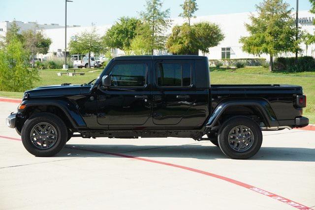 new 2024 Jeep Gladiator car, priced at $39,583