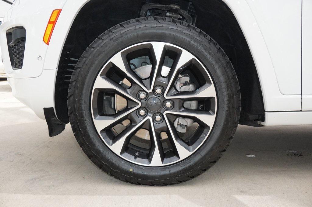 used 2021 Jeep Grand Cherokee L car, priced at $33,999