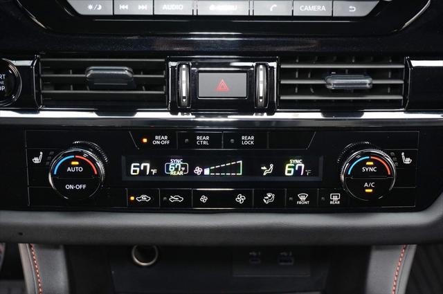 used 2025 Nissan Pathfinder car, priced at $41,999