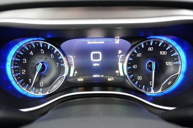 used 2024 Chrysler Pacifica car, priced at $31,988