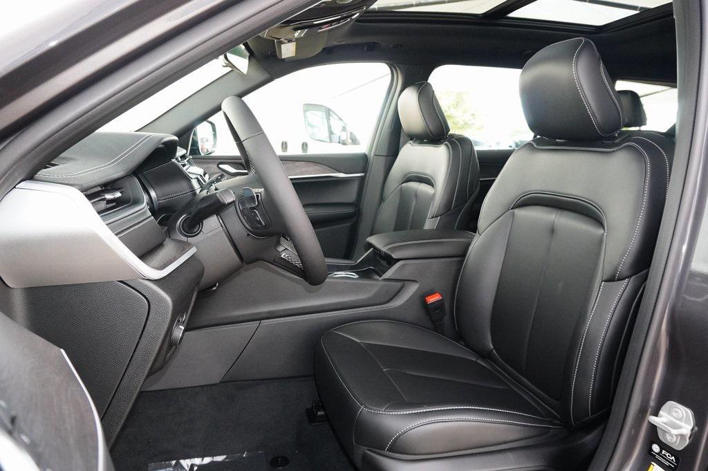 new 2025 Jeep Grand Cherokee L car, priced at $49,916