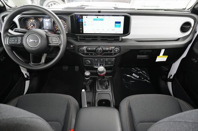 new 2025 Jeep Wrangler car, priced at $32,334