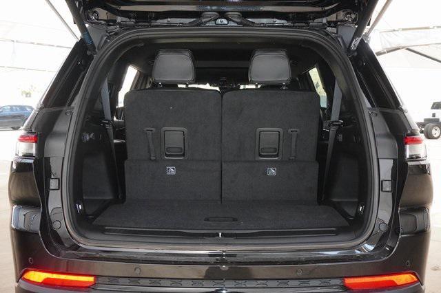 new 2025 Jeep Grand Cherokee L car, priced at $43,865