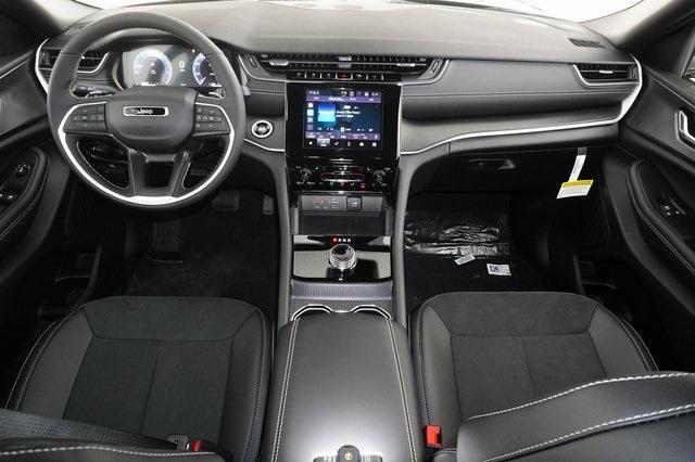 new 2025 Jeep Grand Cherokee L car, priced at $43,865