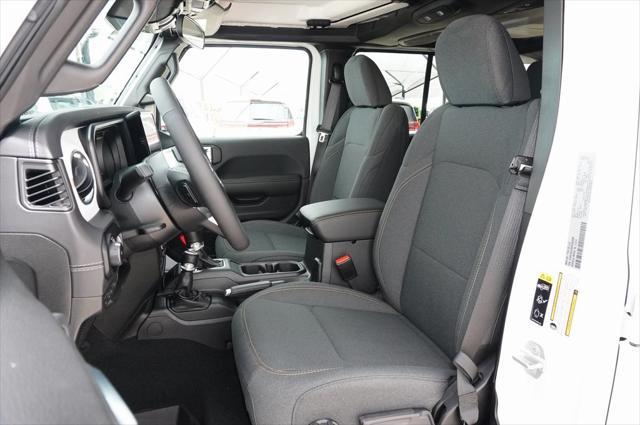 new 2025 Jeep Wrangler car, priced at $53,118