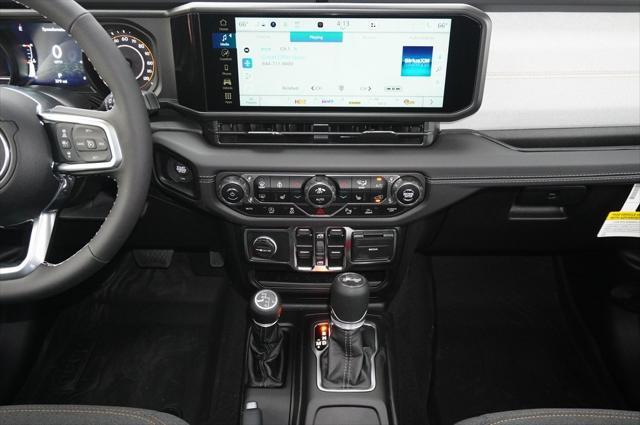 new 2025 Jeep Wrangler car, priced at $53,118