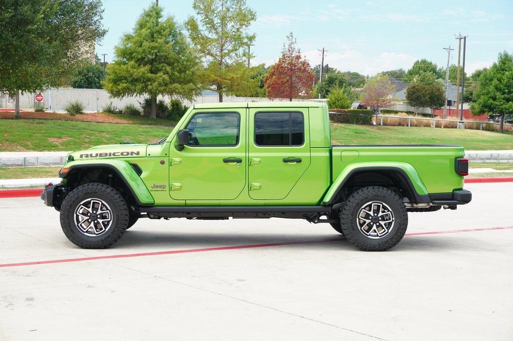 new 2025 Jeep Gladiator car, priced at $54,452