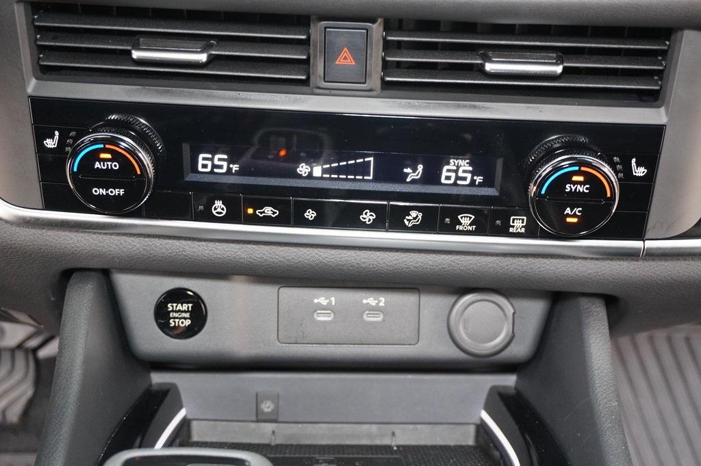used 2025 Nissan Rogue car, priced at $30,999