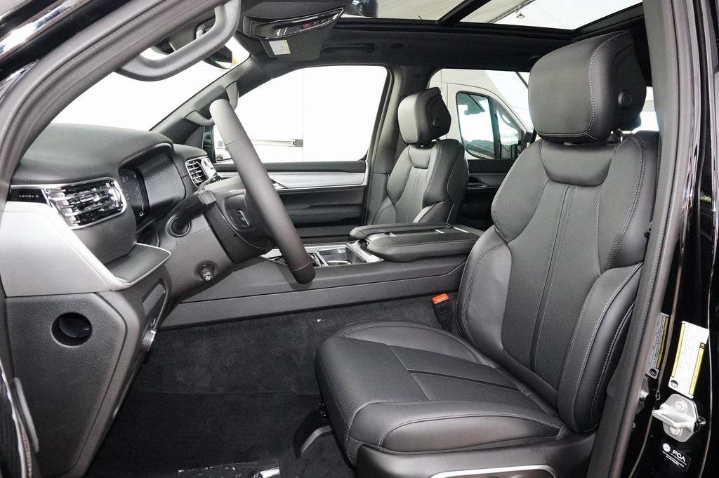 new 2025 Jeep Wagoneer car, priced at $70,943