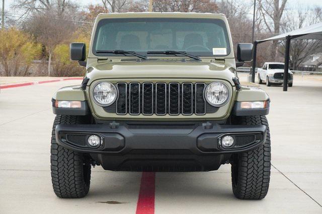 new 2025 Jeep Gladiator car, priced at $42,885