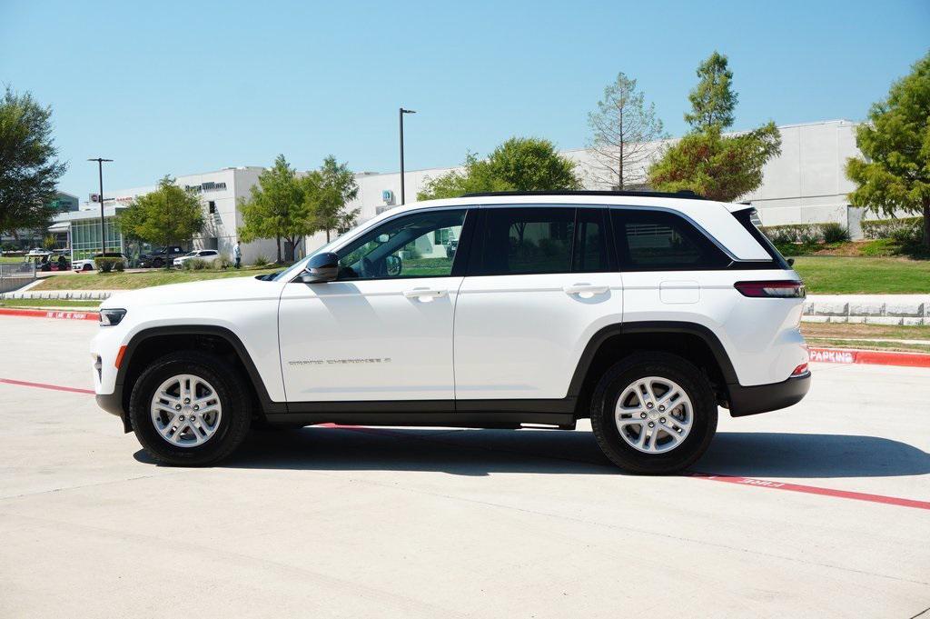 used 2024 Jeep Grand Cherokee car, priced at $29,999