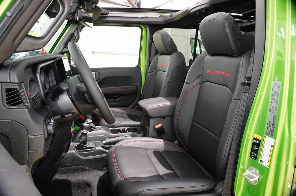 new 2025 Jeep Wrangler car, priced at $73,255
