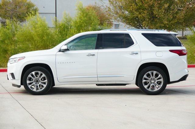 used 2021 Chevrolet Traverse car, priced at $32,999