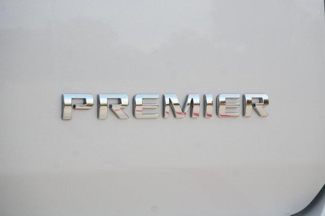 used 2021 Chevrolet Traverse car, priced at $32,999