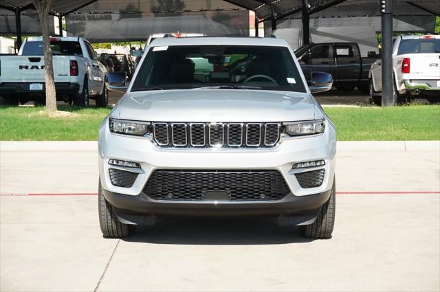 new 2025 Jeep Grand Cherokee car, priced at $44,989